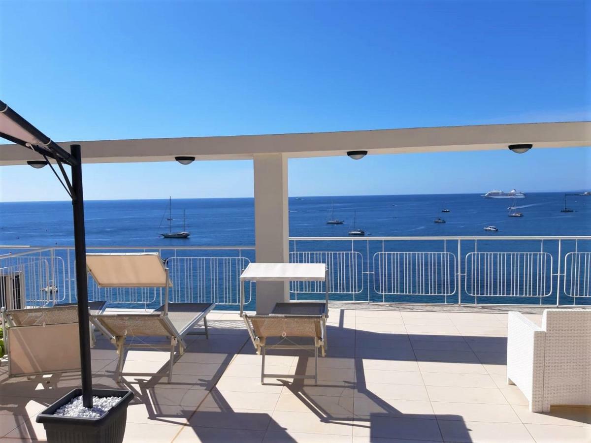 Baia Di Atlantide Apartment Taormina Exterior photo